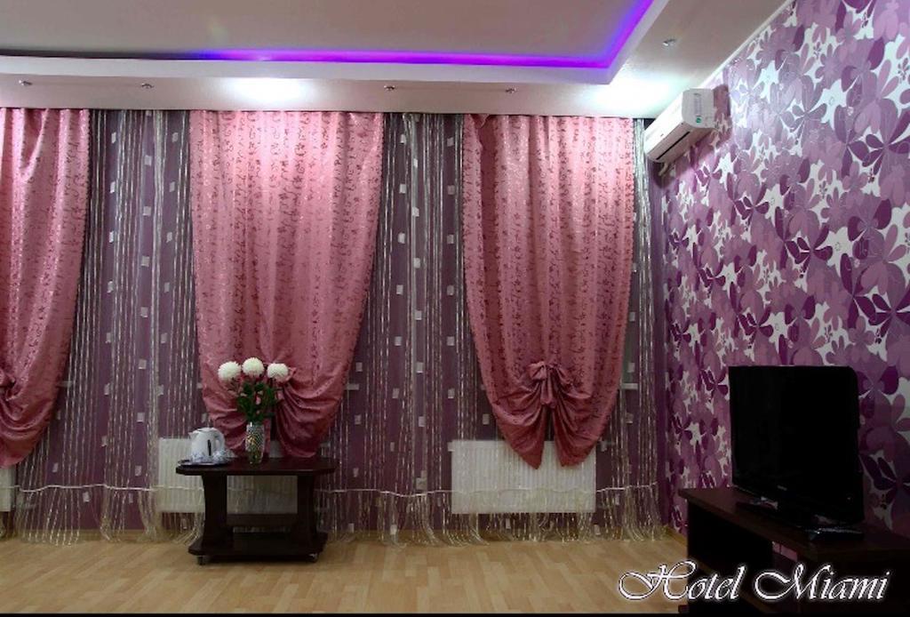 خاركيف Hotel Miami المظهر الخارجي الصورة